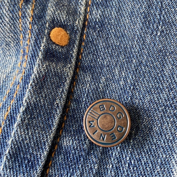 Urban Outfitters | BDG Women’s Camo pieced Denim jacket, size small - Picture 10 of 10